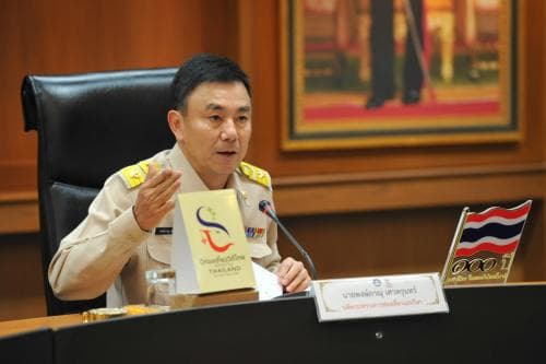 ปลัดกระทรวงฯ เป็นประธานในการแถลงข่าวสถานการณ์ท่องเที่ยวเดือนตุลาคม ปี 2560