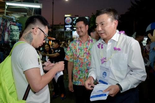ป.กก.ท่องเที่ยวลงพื้นที่ข้าวสารรณรงค์ “นักท่องเที่ยวขับขี่ปลอดภัยในช่วงเทศกาลสงกรานต์” 