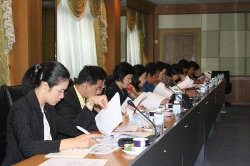 การประชุมหารือตัวชี้วัดคำรับรองปฏิบัติราชการ ปี 2552