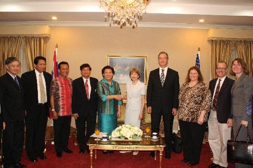 ผู้ช่วยรัฐมนตรีว่าการกระทรวงการต่างประเทศ เข้าเยี่ยมคารวะ ป.กก.