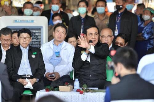 รมต.พิพัฒน์ ลงพื้นที่ จ.ระยอง ร่วมกับครม. พบปะผู้ประกอบการท่องเที่ยว ก่อนร่วมประชุมครม. นอกสถานที่