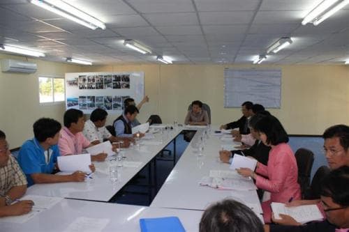 ประชุมเพื่อเตรียมงานสรุปการทำงานโครงการก่อสร้างศูนย์ประชุมและแสดงสินค้านานาชาติจังหวัดเชียงใหม่ 