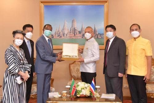 รมว.พิพัฒน์ ให้ Mr. Kiptiness Lindsay Kimwole เอกอัครราชทูตสาธารณรัฐเคนยาประจำประเทศไทย เข้าพบ
