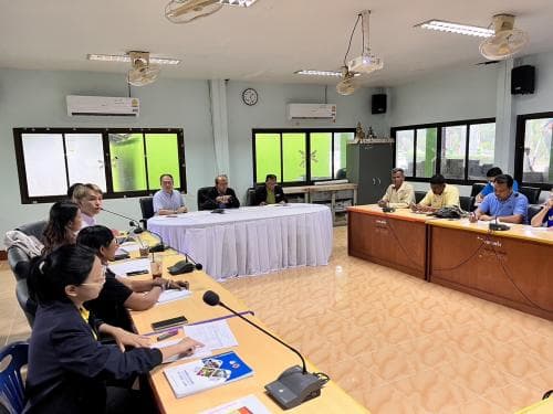 ปลัดกระทรวงการท่องเที่ยวและกีฬา ลงพื้นที่รับฟังความคิดเห็นผู้แทนชุมชนพรุควนเคร็ง และสำรวจเส้นทางท่องเที่ยวเชื่อมโยงทะเลน้อย  ตามแผนปฏิบัติการเขตพัฒนาการท่องเที่ยวลุ่มน้ำทะเลสาบสงขลา