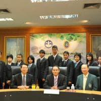 การแถลงผลงานของสถาบันการพลศึกษา