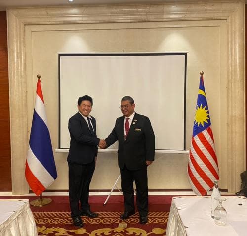 การหารือกับปลัดกระทรวงการท่องเที่ยว ศิลปะ และวัฒนธรรมสหพันธรัฐมาเลเซีย เพื่อหารือแนวทางการขับเคลื่อนความร่วมมือด้านการท่องเที่ยว ไทย-มาเลเซีย โดยเฉพาะการจัดตั้งคณะทำงานเฉพาะกิจด้านการท่องเที่ยว ไทย-มาเลเซีย