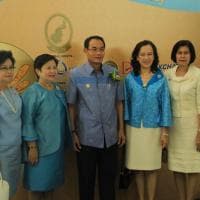 งานมหรรมผ้าไหมไทย ร่วมเทิดไท้ราชินี