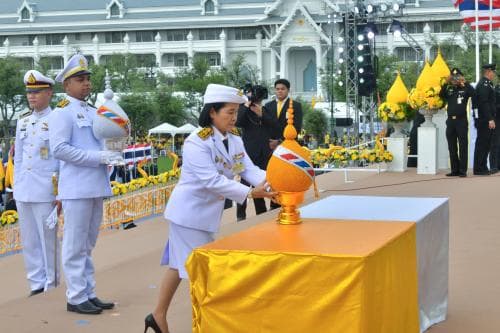 ผู้บริหารกระทรวงการท่องเที่ยวและกีฬา ร่วมพิธีถวายเครื่องราชสักการะและวางพานพุ่ม พระบาทสมเด็จพระวชิรเกล้าเจ้าอยู่หัว เนื่องในพระราชพิธีมหามงคลเฉลิมพระชนมพรรษา 6 รอบ 28 กรกฎาคม 2567
