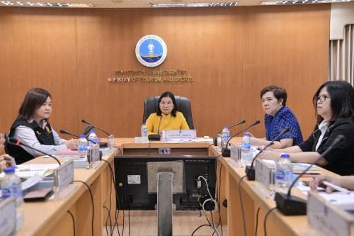 รองปลัดฯ วนิดา เป็นประธานประชุมชี้แจงประเด็นปิดตรวจรายงานการเงินปี 2567