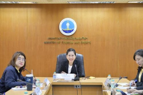 ปลัดกระทรวงการท่องเที่ยวและกีฬา หารือแนวทางการดูแลและช่วยเหลือนักท่องเที่ยวในพื้นที่ 6 จังหวัดภาคเหนือ