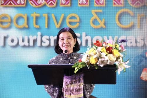 รองปลัดฯ ท่องเที่ยวและกีฬา เปิดงาน “Lanna Creative &amp; Craft Tourism Showcase” เดินหน้าส่งเสริม Soft Power และต่อยอดการท่องเที่ยวเชิงสร้างสรรค์