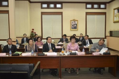 ประชุมการจัดการหลักสูตรการเรียนการสอนวิชาพลศึกษา 