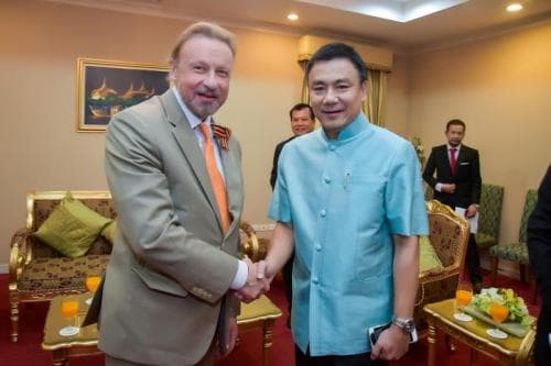 ปลัดท่องเที่ยวฯ เจรจาทูตรัสเซีย กระชับความสัมพันธ์