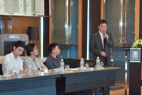 บรรยายพิเศษ “แนวโน้มและทิศทางการท่องเที่ยวของประเทศไทย ในปี 2560”