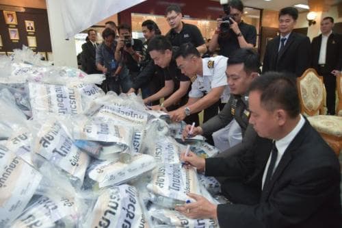 ก.ท่องเที่ยวฯ ร่วมมือหน่วยงานภาครัฐ ภาคเอกชน ร่วมใจช่วยพี่น้องชาวใต้