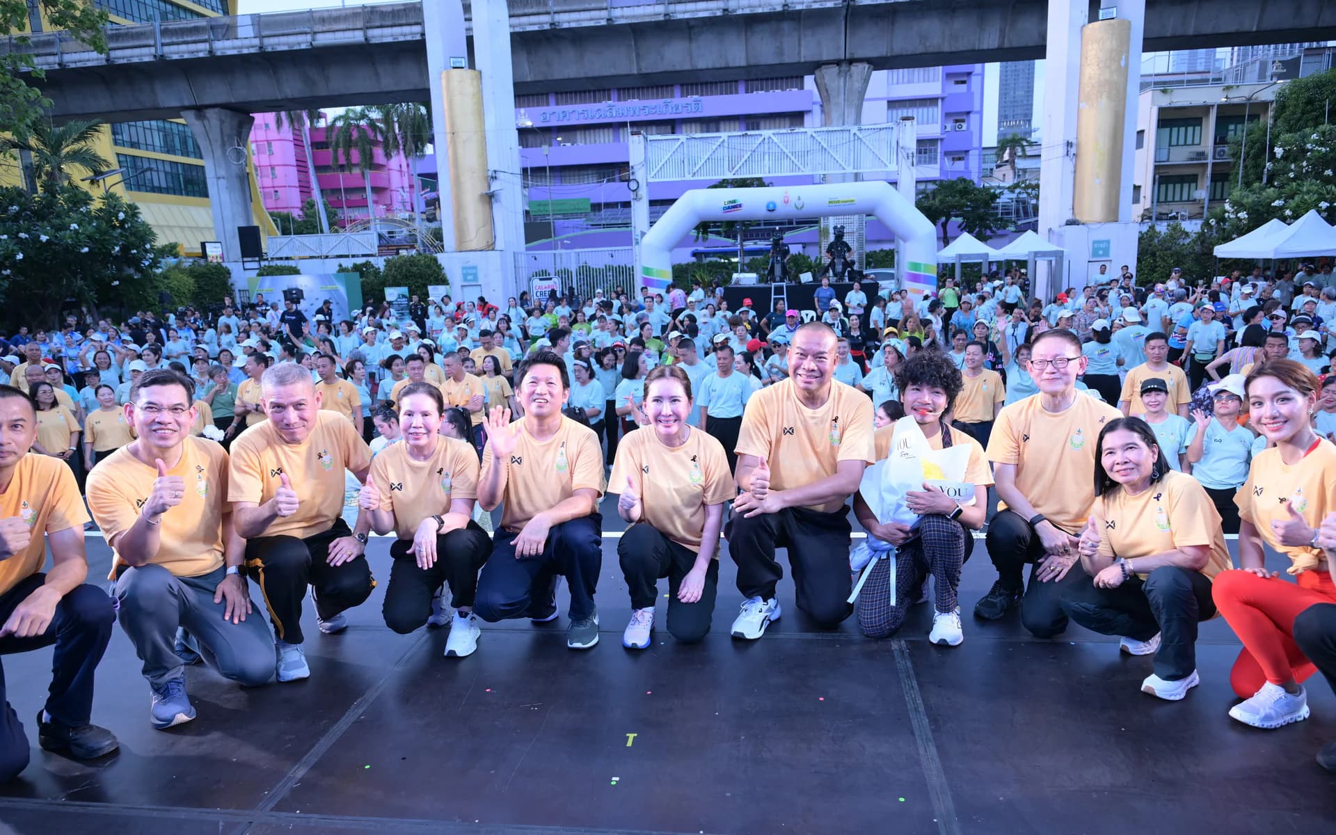 ปลัดฯ นัทรียา เปิด KICK OFF “MOVE TOGETHER แข็งแรงถ้วนหน้า สุขภาพดีทั่วไทย” จุดพลังคนไทยออกกำลังกายทั่วประเทศ ดันไลน์แดนซ์เป็น Soft Activity เข้าถึงทุกวัย 