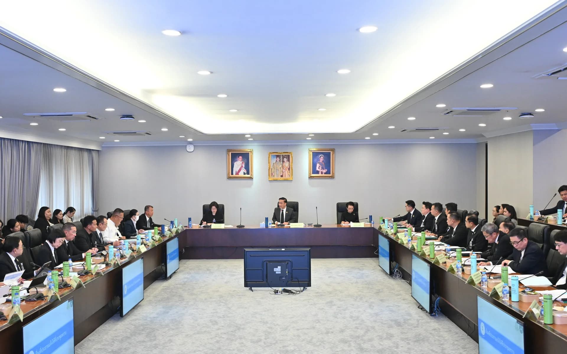 ”รองปลัดฯ ณัฏฐิรา“ ร่วมประชุมบอร์ด นโยบายการเปลี่ยนแปลงสภาพภูมิอากาศแห่งชาติ ครั้งที่ 3/2569