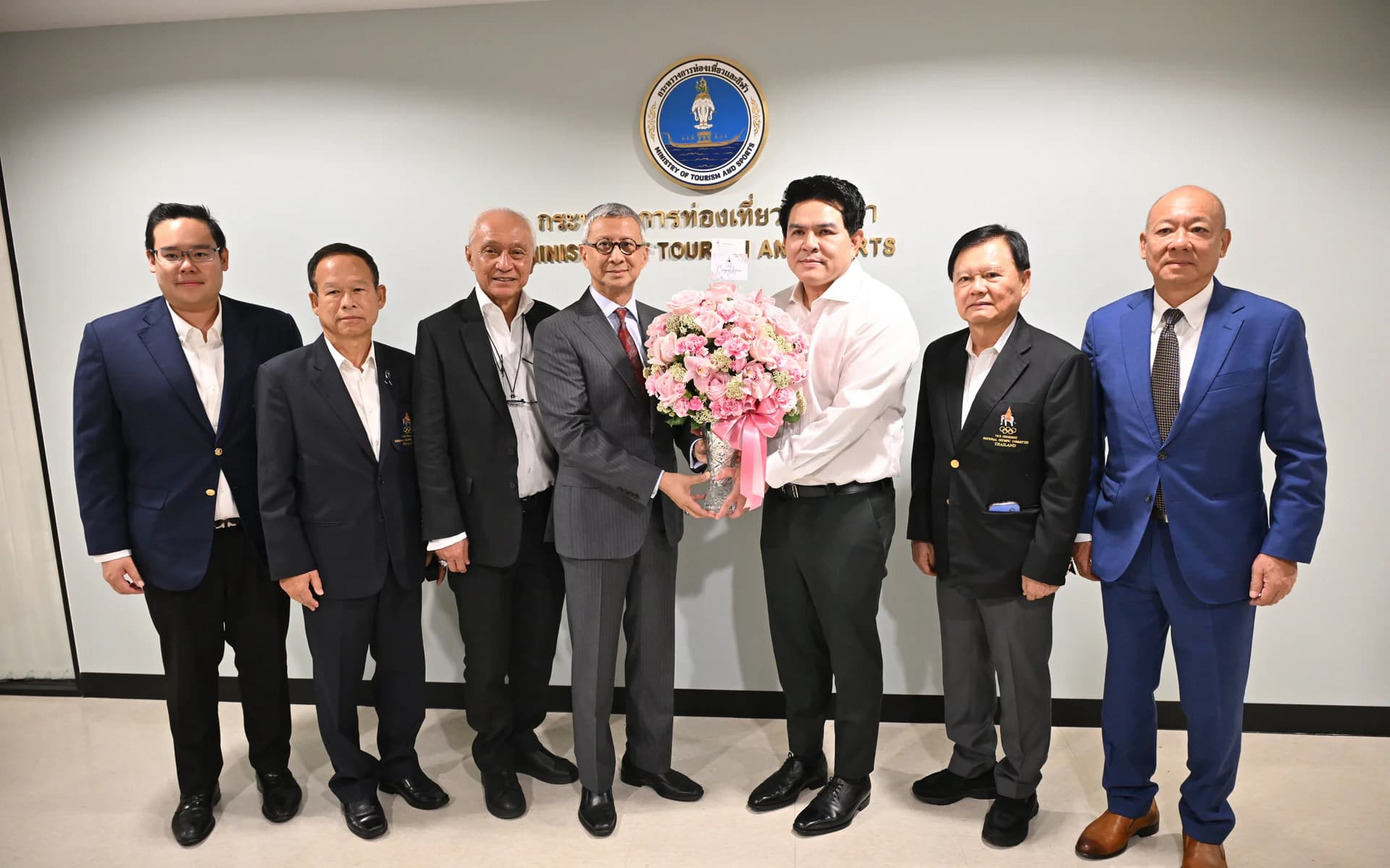 “รมว.สุรศักดิ์” เร่งหารือ นายกฯ ชงเรื่องเข้า ครม. เสนอไทยเจ้าภาพ “ยูธโอลิมปิก” เน้นความคุ้มค่าภายใต้งบ 5.7 พันล้านบาท