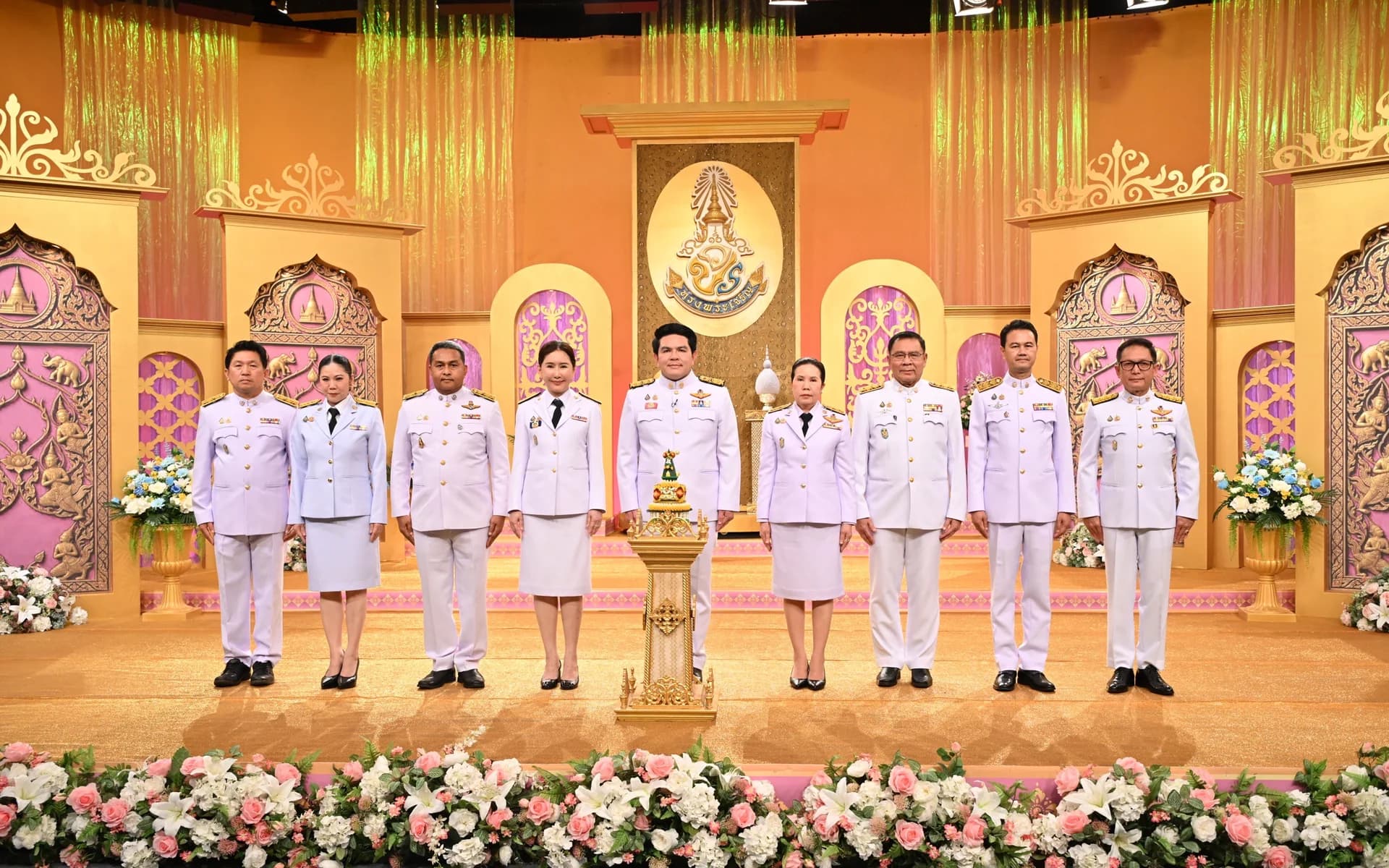 รมว.ท่องเที่ยวและกีฬา นำคณะผู้บริหารกระทรวงฯ บันทึกเทปถวายพระพรชัยมงคล เนื่องในโอกาสวันเฉลิมพระชนมพรรษาพระบาทสมเด็จพระเจ้าอยู่หัว และสมเด็จพระนางเจ้าสุทิดา