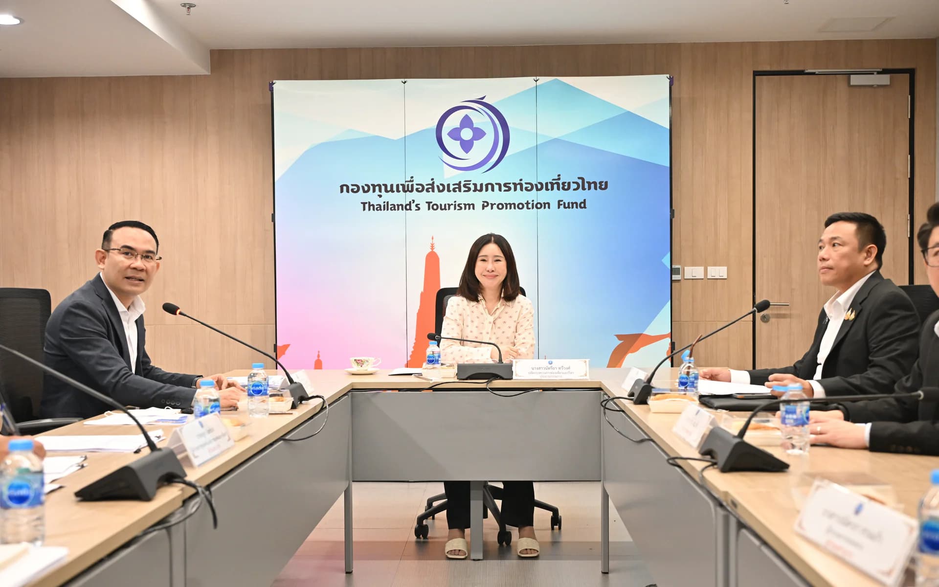 ”ปลัดฯ นัทรียา“ ประชุมบอร์ดกองทุนท่องเที่ยวฯ ขีดเส้นตัวชี้วัดปี 70 เร่งยกระดับเศรษฐกิจฐานราก พร้อมดันท่องเที่ยวยั่งยืน