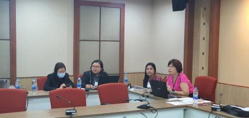 ศปท.กก. จัดการประชุมเพื่อเสริมสร้างความรู้ความเข้าใจในการใช้งานระบบรายงานข้อร้องเรียนเจ้าหน้าที่รัฐกระทำการทุจริตหรือประพฤติมิชอบ ให้แก่ผู้ที่รับผิดชอบของหน่วยงานในสังกัดและในกำกับของกระทรวงการท่องเที่ยวและกีฬา เมื่อวันที่ 17 พ.ย. 2563