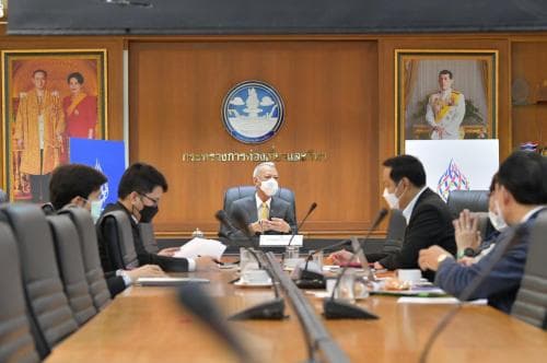 คณะกรรมการติดตามและประเมินผลกระทรวงการท่องเที่ยวและกีฬา ประชุมร่วมกับรัฐมนตรีว่าการกระทรวงการท่องเที่ยวและกีฬาและผู้บริหารกระทรวงการท่องเที่ยวและกีฬา
