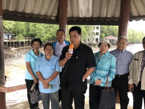 การตรวจสอบและประเมินผลการดำเนินงานของกระทรวงการท่องเที่ยวและกีฬาในพื้นที่จังหวัดตราดของคณะกรรมการตรวจสอบและประเมินผลประจำกระทรวงการท่องเที่ยวและกีฬา
