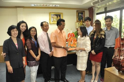 สวัสดีปีใหม่ผู้บริหารกระทรวงการท่องเที่ยวและกีฬา