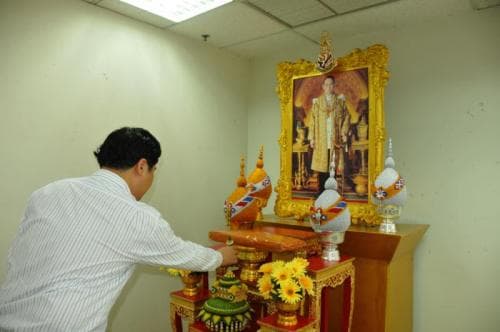 กระทรวงการท่องเที่ยวและกีฬาดำเนินการขอรับเครื่องพระกฐินพระราชทาน ประจำปี ๒๕๕๖