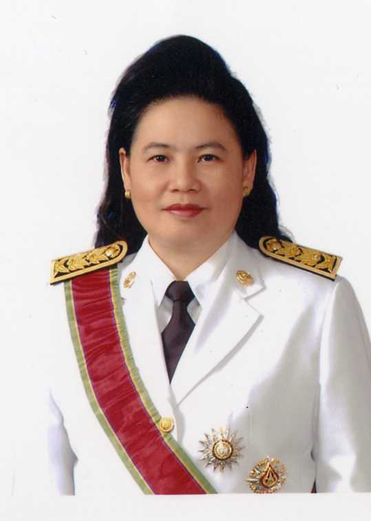 นางแสงจันทร์ วรสุมันต์