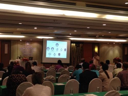 โครงการสร้างเครือข่ายและพัฒนาบุคลากรช่วยเหลือนักท่องเที่ยว วันที่ 6-7 สิงหาคม 2558 ณ โรงแรม รอยัล ริเวอร์ กรุงเทพฯ