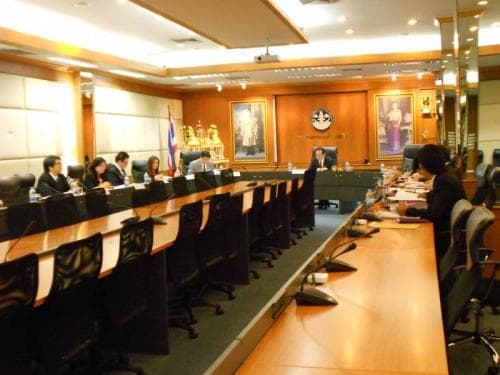 ประชุมกองทุนเยียวยา 20-3-2558
