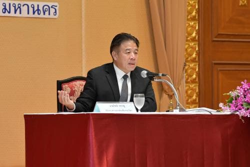 วันที่ 10 มิถุนายน 2562 นายโชติ ตราชู (ป.กก.) เป็นประธานในพิธีเปิดการอบรมและมอบนโยบาย “กิจกรรมพัฒนาศักยภาพด้านภาษาที่ 3 (ภาษาจีน) สำหรับศูนย์ช่วยเหลือนักท่องเที่ยวและศูนย์ประสานงานช่วยเหลือนักท่องเที่ยว” โดยมี นางสาวแสงจันทร์ แก้วประทุมรัสมี (ผอ.กมก.)