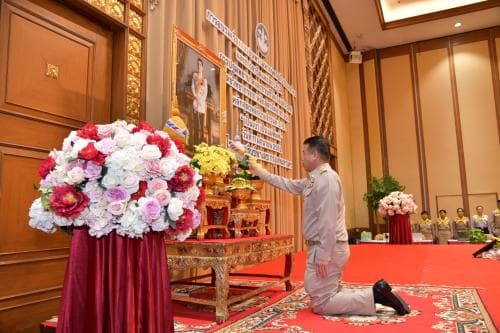 วันที่ 11 มิถุนายน 2562 นายโชติ ตราชู (ป.กก.) เป็นประธานพิธีเปิด กิจกรรม “สถาบันพระมหากษัตริย์กับประเทศไทย” ในการอบรม “กิจกรรมพัฒนาศักยภาพด้านภาษาที่ 3 (ภาษาจีน) สำหรับบุคลากรศูนย์ช่วยเหลือนักท่องเที่ยวและศูนย์ประสานงานช่วยเหลือนักท่องเที่ยว”ซึ่งในกิจกรรม
