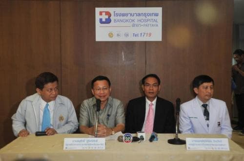 ท่านสมศักย์ ภูรีศรีศักดิ์ รัฐมนตรีกระทรวงการท่องเที่ยวและกีฬา เข้าเยี่ยมนักท่องเที่ยวชาวเกาหลีใต้ที่ได้รับบาดเจ็บจากอุบัติเหตุเรือสปีดโบ๊ตชนกันที่จังหวัดพัทยา